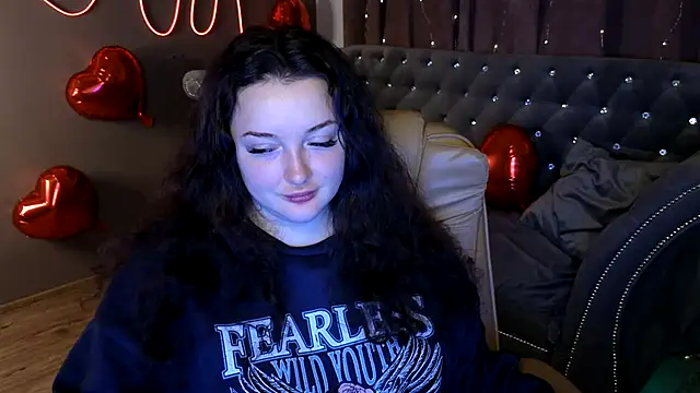 GloriNichols online show from February 2025 06:28:01 AM