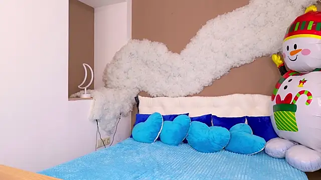 GloriNichols online show from November 2025 06:02:02 AM