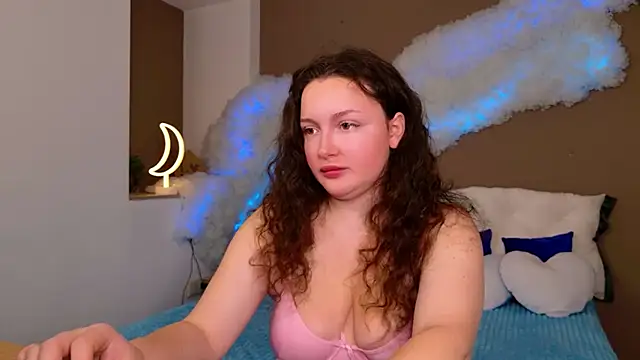 GloriNichols online show from November 2025 07:23:01 AM