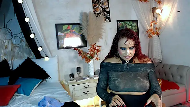 Kyara Queen online show from February 2025 06:58:02 PM