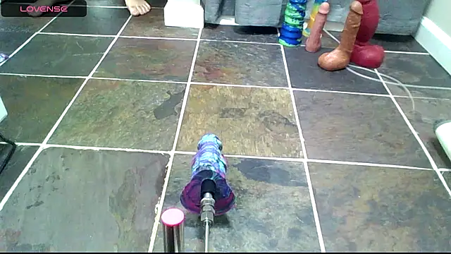 MILFandDILF3 online show from October 2025 09:05:02 PM