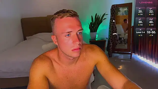 tommy cumfinger online show from November 2025 01:20:02 AM