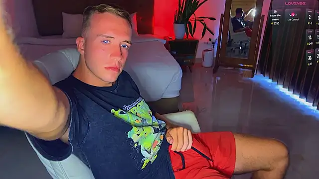 tommy cumfinger online show from March 2026 07:45:01 AM