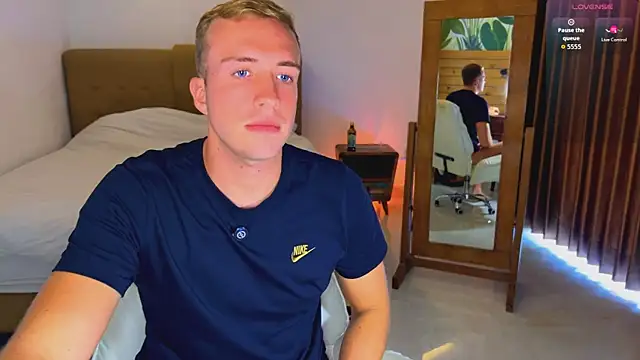 tommy cumfinger online show from April 2026 02:07:01 AM