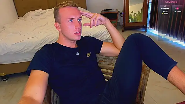 tommy cumfinger online show from June 2026 01:49:01 AM