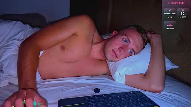 tommy cumfinger online show from October 2025 08:28:02 PM