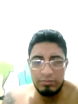 Snapshot of ale3J4a chatting on February 2025 01:41:01 AM ale3J4a online show from February 2025 01:41:01 AM
