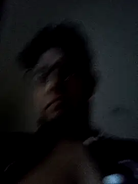 Snapshot of ale3J4a chatting on November 2025 01:43:01 PM ale3J4a online show from November 2025 01:43:01 PM