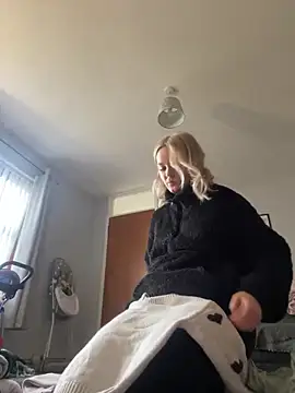 princess blondex online show from February 2025 03:05:01 PM
