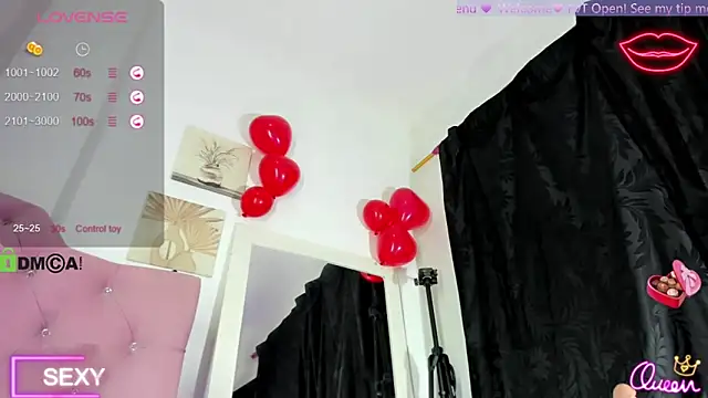 VyxenXBig cock online show from February 2026 11:03:01 PM