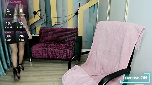 Snapshot of AriaGray chatting on November 2025 02:18:01 PM AriaGray online show from November 2025 02:18:01 PM