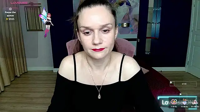 Snapshot of AriaGray chatting on November 2025 03:49:01 PM AriaGray online show from November 2025 03:49:01 PM