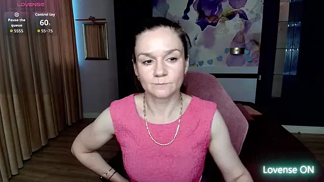 AriaGray online show from June 2026 02:28:01 AM