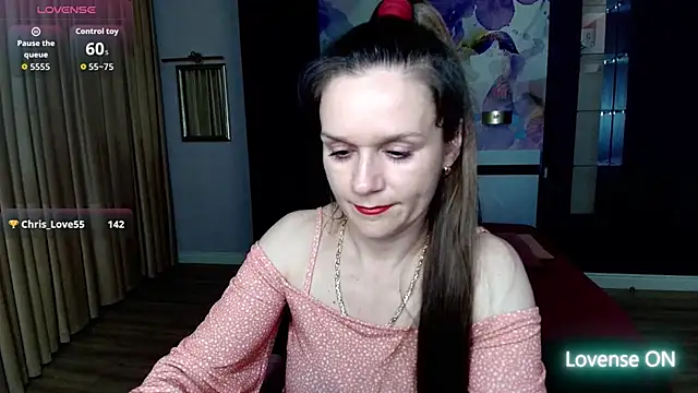AriaGray online show from April 2026 07:07:02 PM