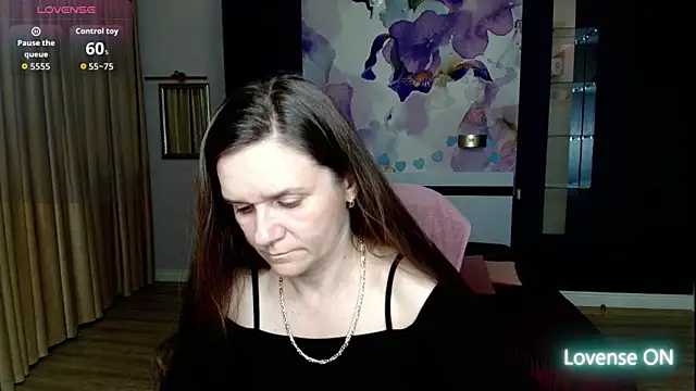 AriaGray online show from May 2026 07:39:02 PM