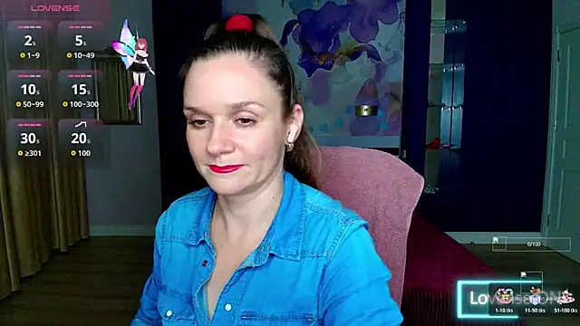 Snapshot of AriaGray chatting on November 2025 03:22:01 PM AriaGray online show from November 2025 03:22:01 PM