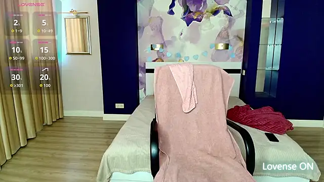 AriaGray online show from March 2026 07:02:01 AM