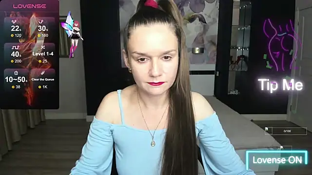 AriaGray online show from October 2025 08:32:02 PM