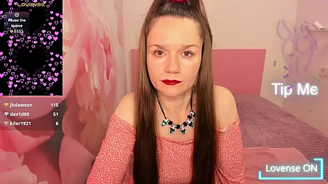 AriaGray online show from October 2025 04:45:01 AM