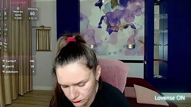 AriaGray online show from February 2026 10:10:01 PM