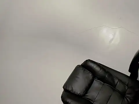 Selene14 online show from April 2026 12:37:01 AM