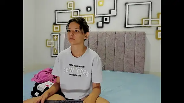 Snapshot of FerneyManti chatting on January 2026 01:15:02 PM FerneyManti online show from January 2026 01:15:02 PM