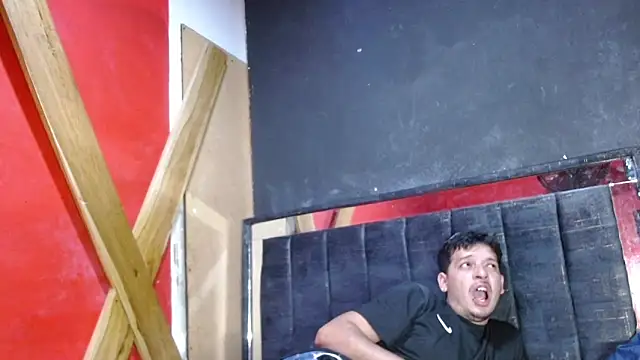 Snapshot of FerneyManti chatting on February 2026 01:30:01 PM FerneyManti online show from February 2026 01:30:01 PM