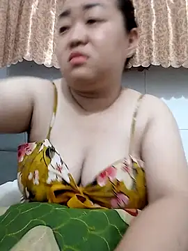 VyOanh2K online show from February 2026 05:43:01 PM