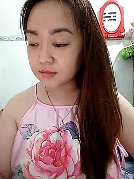 VyOanh2K online show from March 2025 05:49:01 PM