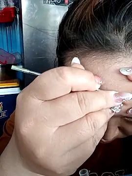 VyOanh2K online show from February 2026 06:57:01 AM