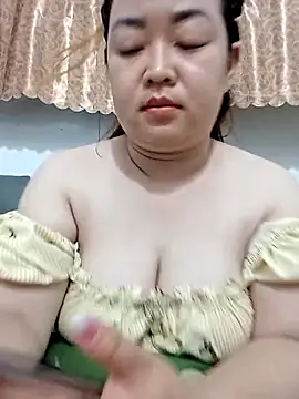 VyOanh2K online show from February 2026 05:02:02 PM