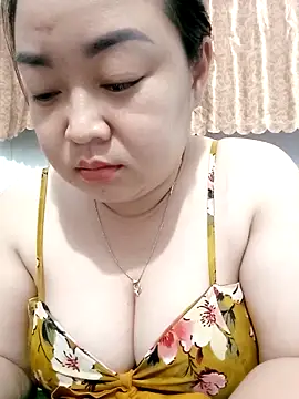 VyOanh2K online show from October 2025 01:01:01 PM