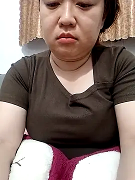 VyOanh2K online show from April 2026 03:32:01 PM