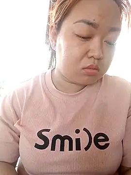 VyOanh2K online show from February 2026 06:26:01 AM