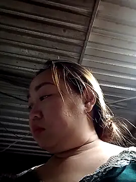 VyOanh2K online show from April 2026 04:02:02 PM