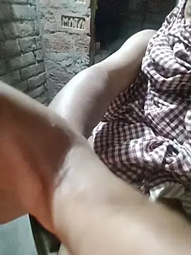 Snapshot of biharihotlund chatting on February 2026 01:43:02 PM biharihotlund online show from February 2026 01:43:02 PM