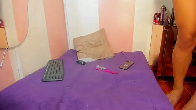 Aura love69 online show from November 2025 05:13:01 PM