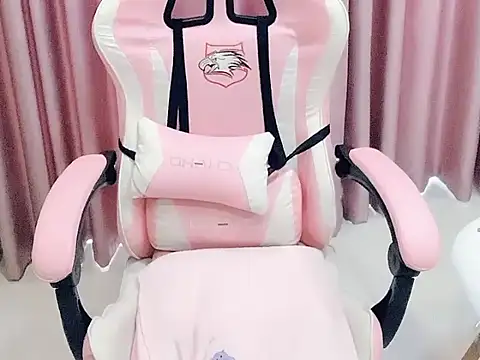 Ming-Ming online show from September 2025 03:34:02 AM