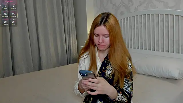 Eva  Lewis online show from April 2026 03:32:02 AM