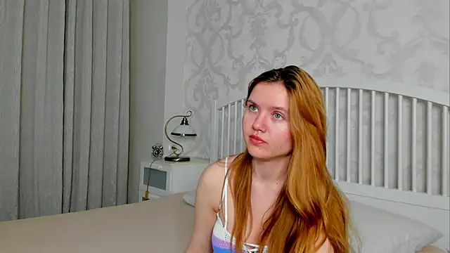 Eva  Lewis online show from May 2026 04:49:02 PM