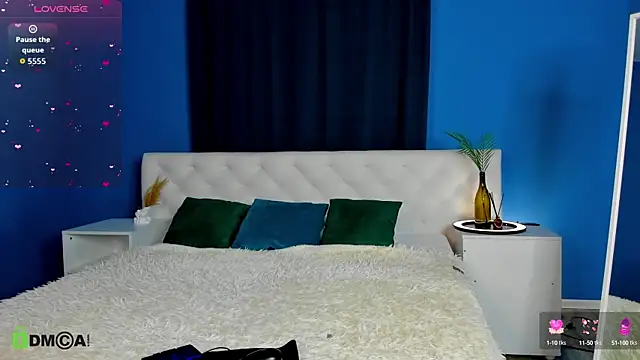 Eva  Lewis online show from October 2025 01:06:02 AM