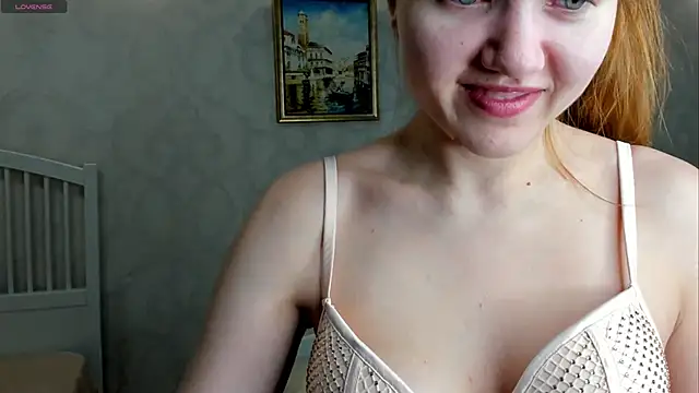 Eva  Lewis online show from March 2026 06:32:02 PM