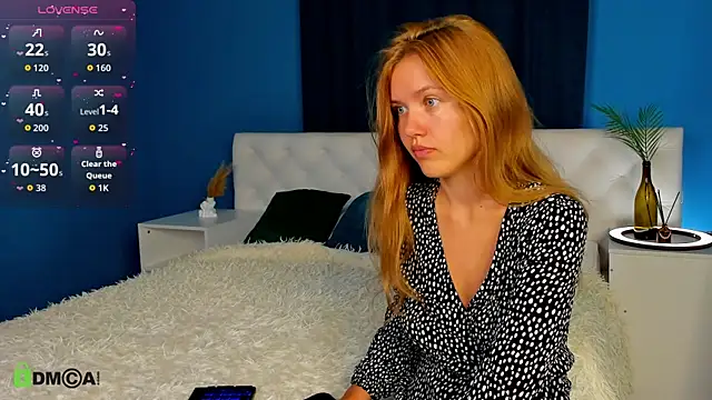 Eva  Lewis online show from September 2025 12:06:01 AM