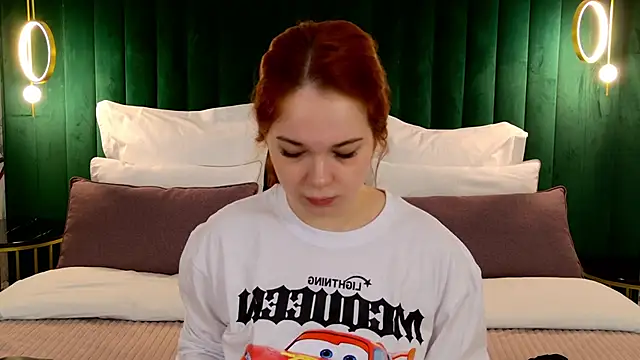 DeniseReese online show from March 2026 02:41:02 AM