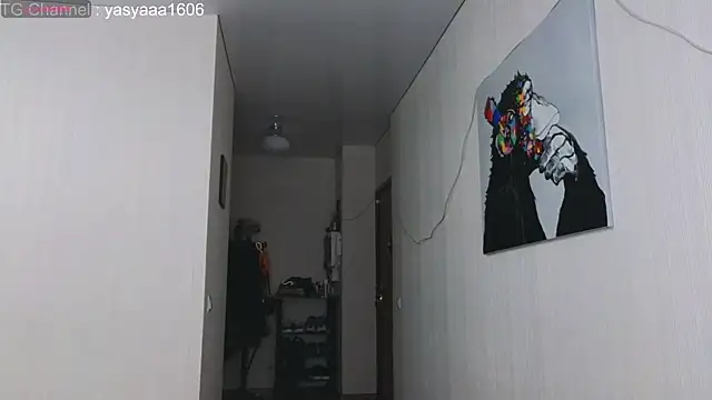 Yassyaaa online show from April 2026 07:58:02 PM