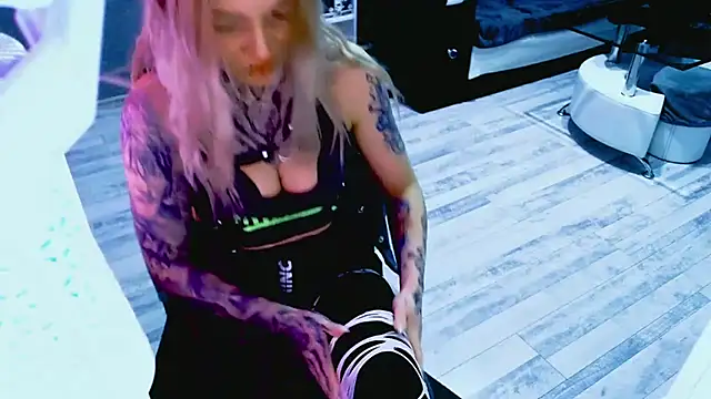 InesGold online show from February 2026 04:14:01 PM