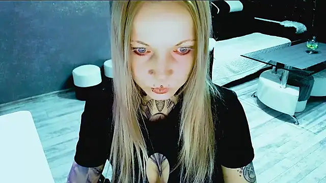 InesGold online show from October 2025 08:13:01 AM