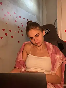GraceTorrez online show from March 2025 04:41:02 AM