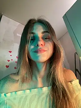 GraceTorrez online show from March 2025 04:49:01 AM