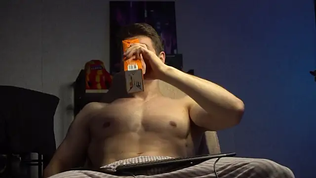 Bruno Banani online show from February 2026 06:43:02 PM